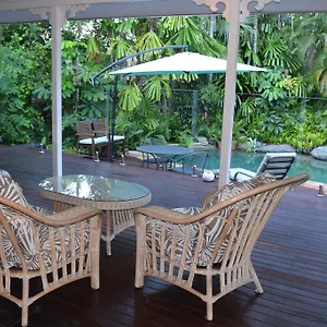 South Pacific Bed & Breakfast Clifton Beach